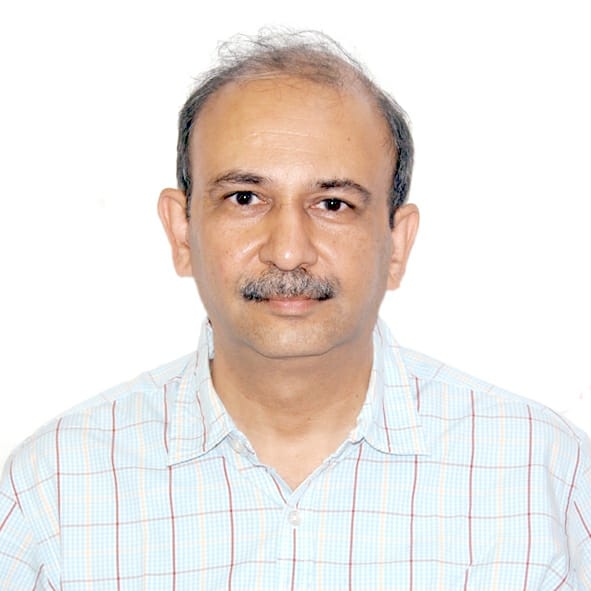 Dr. Damle Sanjay Dhundiraj 